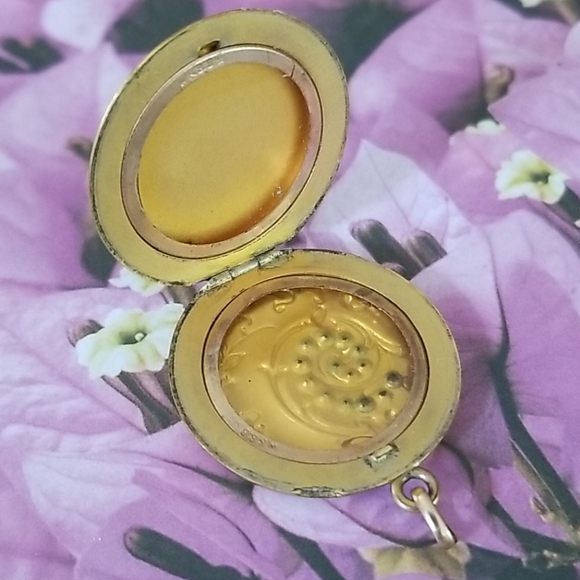 Antique Vintage Early 1900s W & SB Art Nouveau Gold Filled and Sapphire Locket - Picture 10 of 16